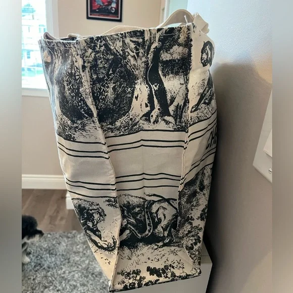 Authentic Christian Dior Beaute Canvas Tote Bag - Picture 4 of 7